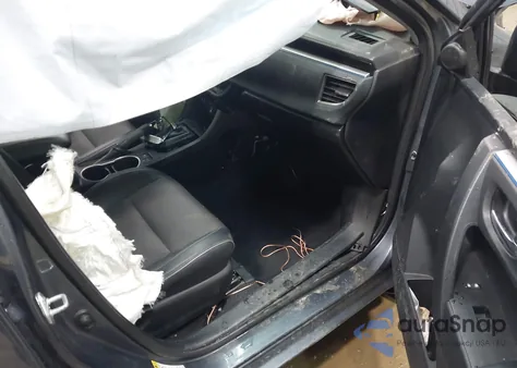 2015 Toyota Corolla S Plus z USA, uszkodzony, nr VIN 2T1BURHEXFC269879